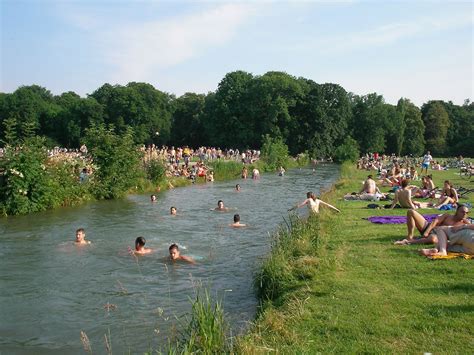 nackt an der isar|FKK in München und Umland